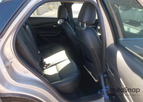 2023 Mazda Cx-30 2.5 S Preferred z USA, uszkodzony, nr VIN 3MVDMBCM8PM561388